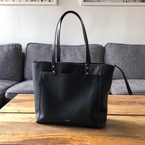 Used once, excellent condition. 15x12x5